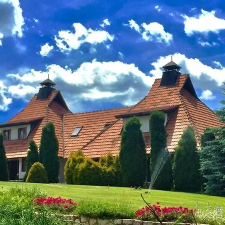 Kraljevi Konaci - Bela Rada